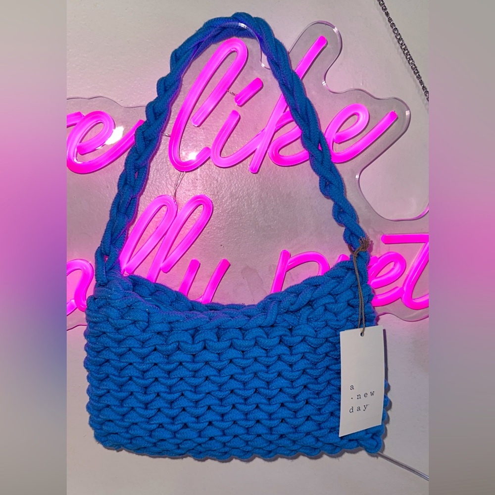 Blue rope shoulder handbag - a new day